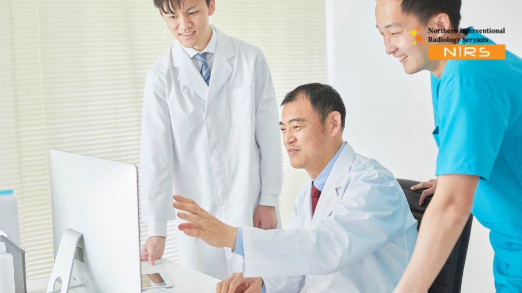 Illustration showing the best guide to breast tumor marker clip placement, using NIRS technology to ensure precise tumor localization, accurate surgical planning, and improved patient safety during breast cancer procedures.