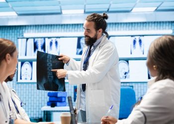 Best interventional radiologist in Islamabad performing minimally invasive procedures