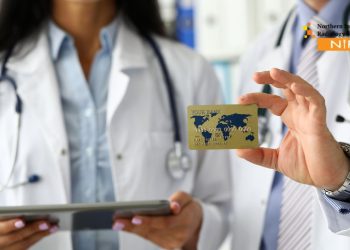 Illustration showing how interventional radiology reduces hospital stay, highlighting minimally invasive NIRS-guided procedures, faster recovery, less pain, shorter admission time, and improved patient outcomes in modern medical care.